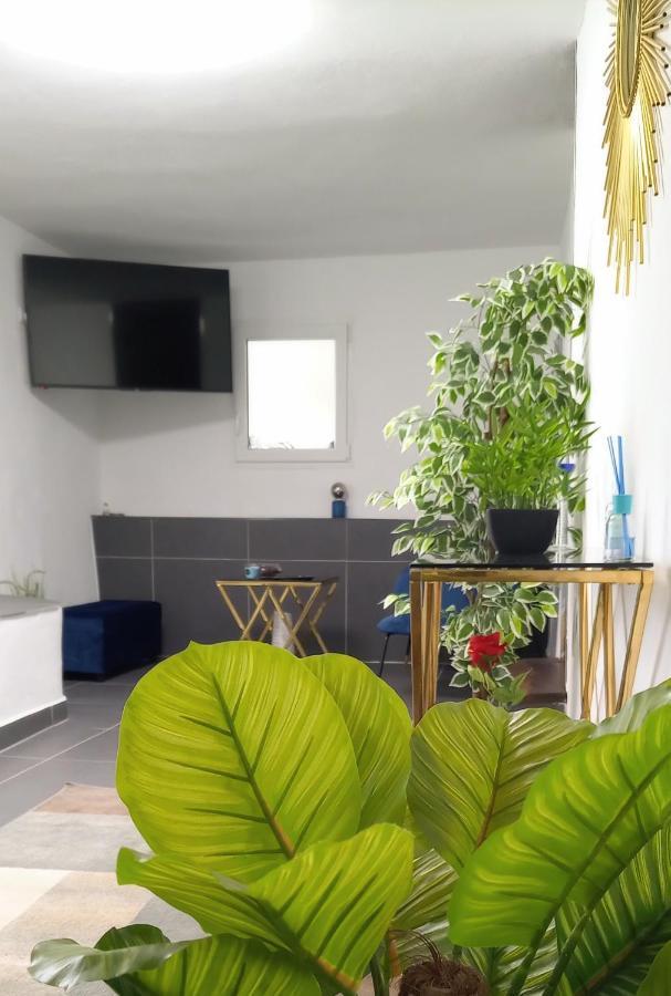 Casa Incrivel Refugio Lieva ,Piscina , Jacuzzi Exterior E Zona Kids Appartement Nelas Buitenkant foto